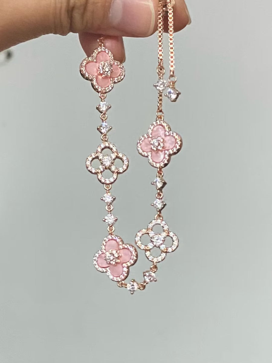 Sakura Cleef Bracelet
