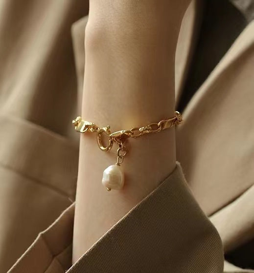 PEARL BRACELET